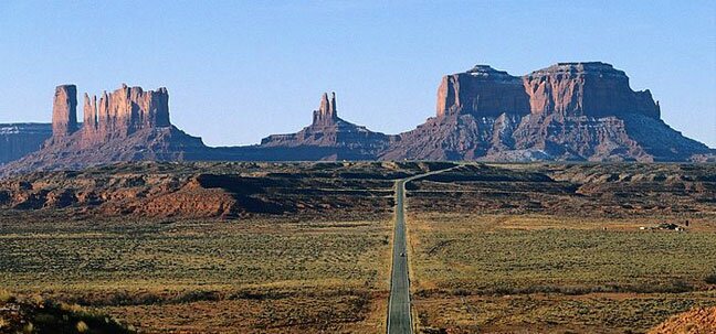 The infinte roads in arizona