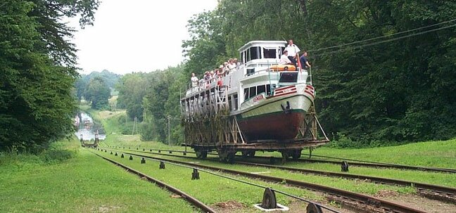 new jesery boat train